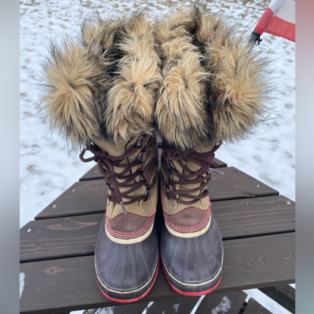 Sorel - Women’s Joan of Arctic Boot - Size 11